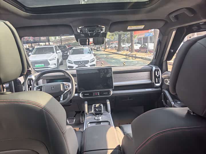 Jetour T2 2025 2025款 2.0TD XWD 自动征服+