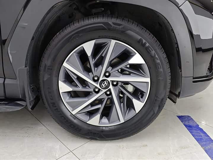 Hyundai Tucson L 2023 2023款 途胜L 1.5T 自动两驱GLX精英版