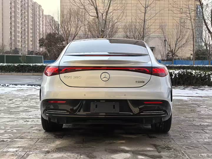 Mercedes-Benz EQE 2022 2022款 350 先锋版