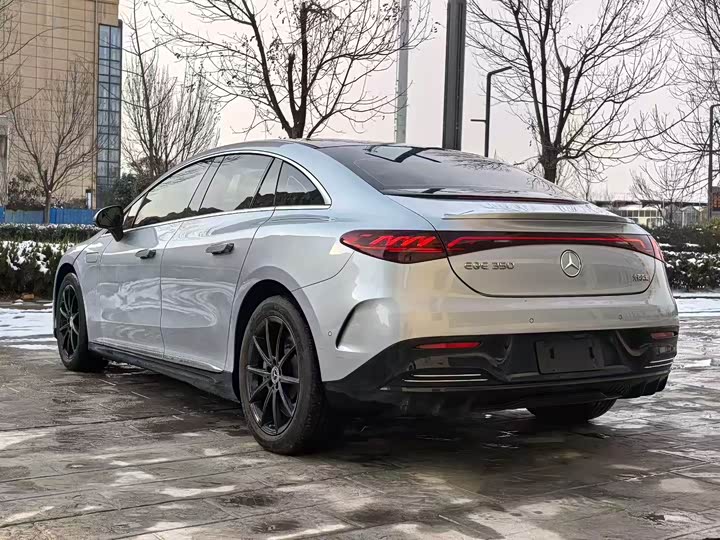Mercedes-Benz EQE 2022 2022款 350 先锋版