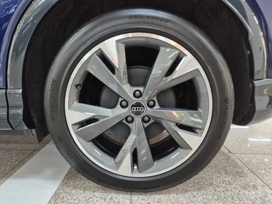 Audi Q4 e-tron 2022 40 Premium