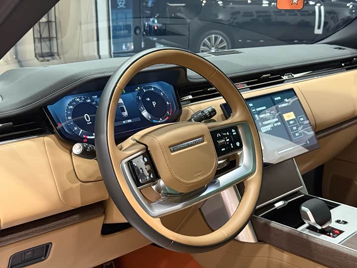 Land Rover Range Rover 2025 2025款 3.0 L6 400PS 创世加长版