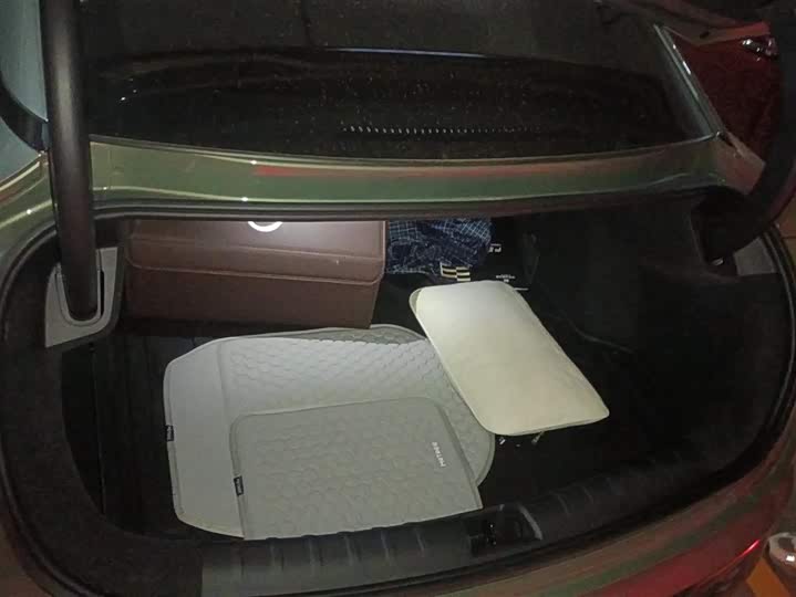 Zeekr 007 2025 2025款 后驱智驾版 75kWh