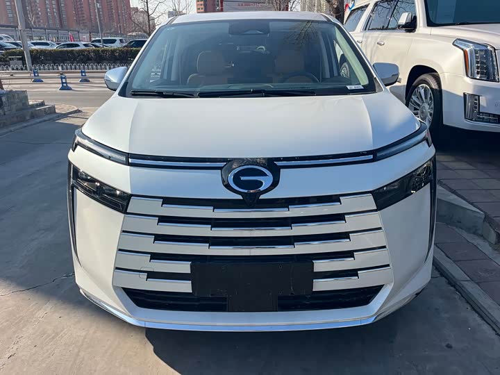 GAC Trumpchi E8 2024 2024款 荣耀系列 2.0L 荣耀版