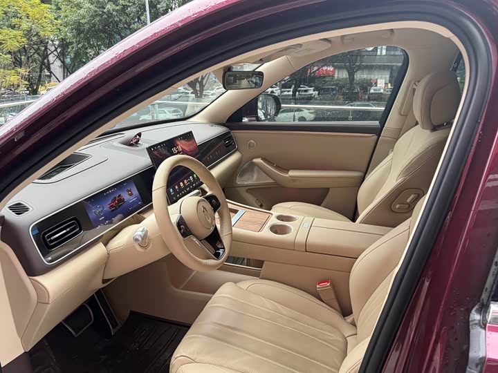 Aito M7 2026 2026款 增程 Max四驱版 5座