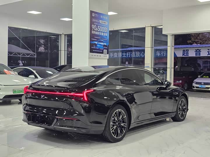 Hozon S 2024 2024款 纯电 520km 后驱Lite版