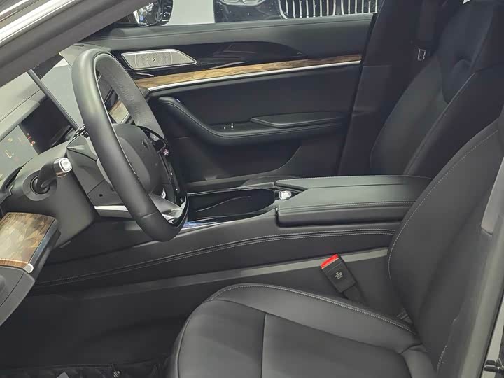 Hozon S 2024 2024款 纯电 520km 后驱Lite版