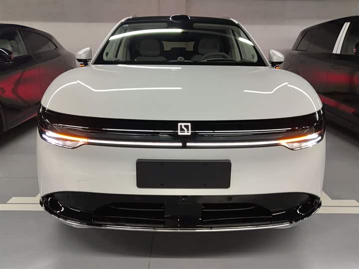 Zeekr 7X 2025 2025款 100kWh 长续航后驱智驾版