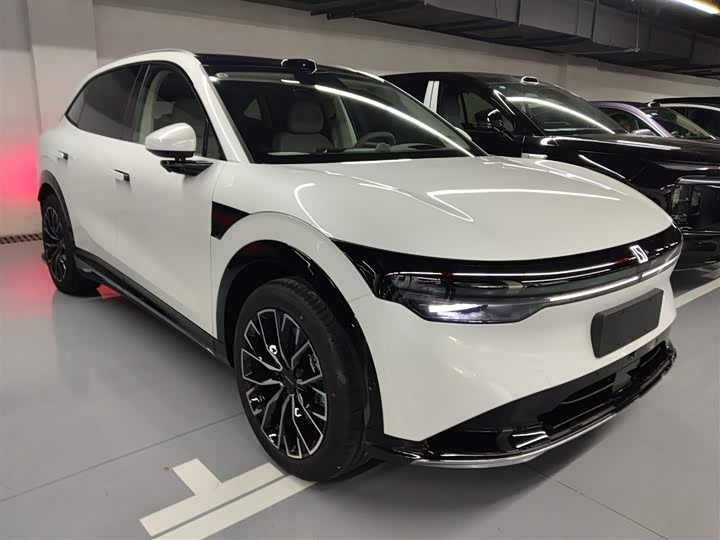 Zeekr 7X 2025 2025款 100kWh 长续航后驱智驾版