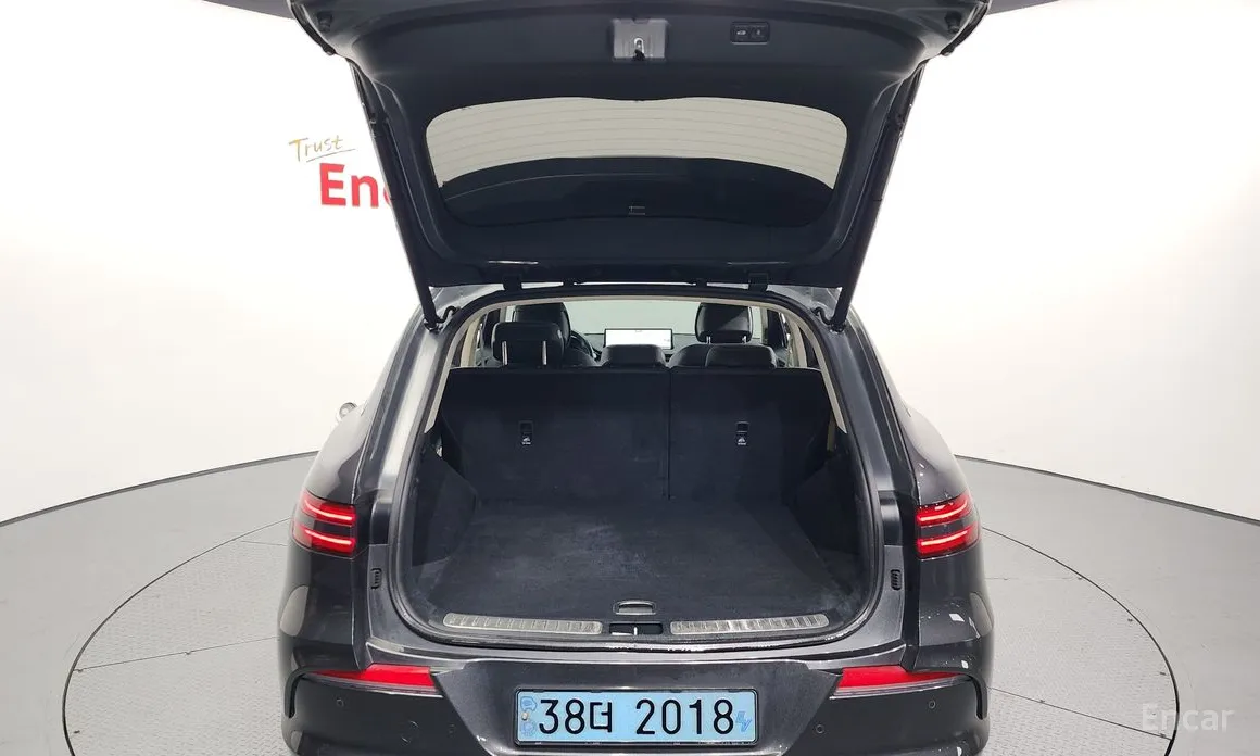 Genesis GV70 2022 e-AWD