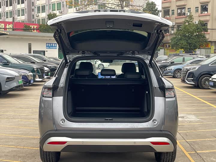 BYD Song L DM-i Hybrid 2025 2025款 智驾版 160km 卓越型