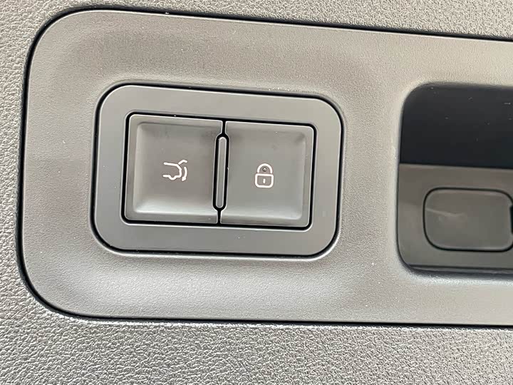 BYD Song L DM-i Hybrid 2025 2025款 智驾版 160km 卓越型