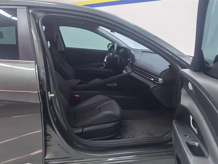 Hyundai Elantra N line 2023 2023款 1.5L CVT GLX精英版