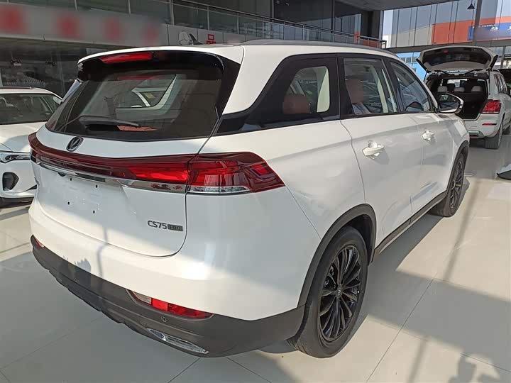 Changan CS75 2026 2026款 PRO 1.5T DCT 尊享型 7座