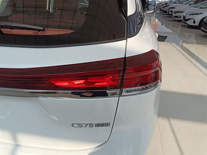Changan CS75 2026 2026款 PRO 1.5T DCT 尊享型 7座