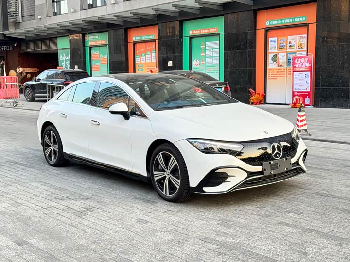 Mercedes-Benz EQE 2025 2025款 500 4MATIC 先锋版