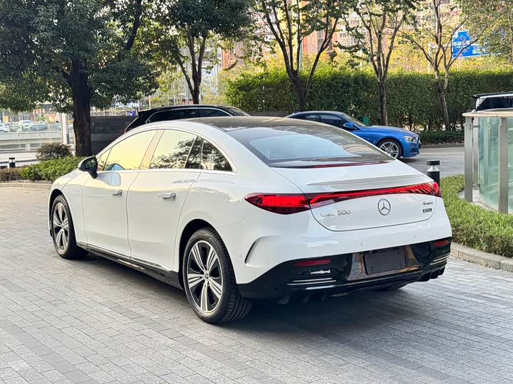 Mercedes-Benz EQE 2025 2025款 500 4MATIC 先锋版
