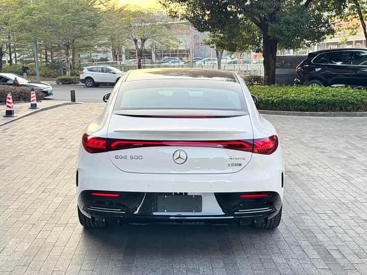 Mercedes-Benz EQE 2025 2025款 500 4MATIC 先锋版