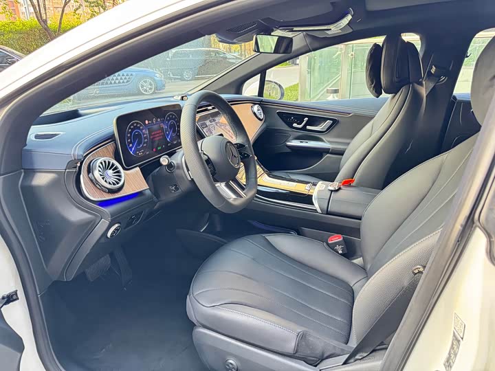 Mercedes-Benz EQE 2025 2025款 500 4MATIC 先锋版