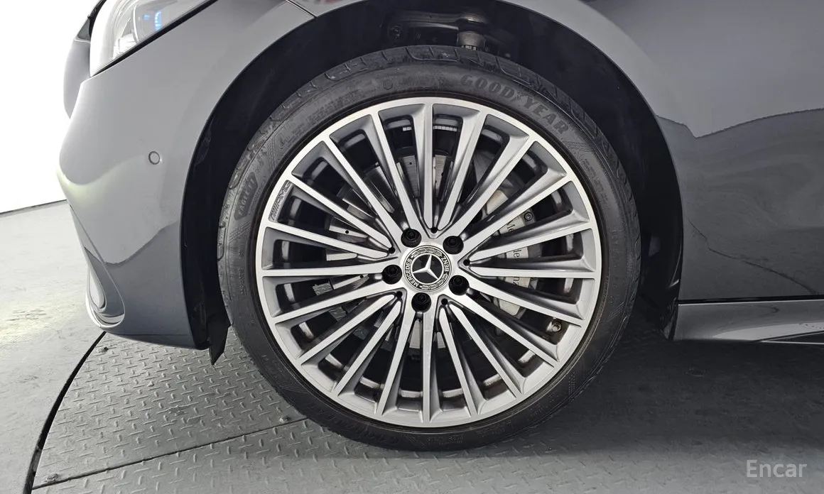 Mercedes-Benz C-Class 2022 C300 AMG Line