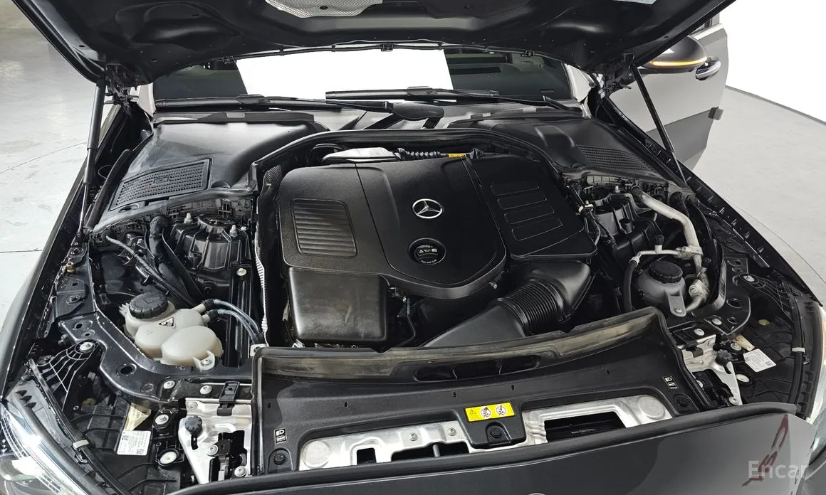 Mercedes-Benz C-Class 2022 C300 AMG Line