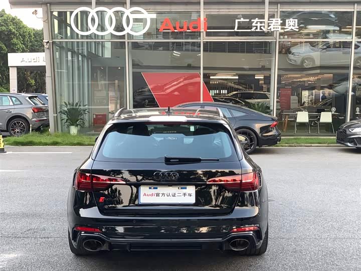 Audi RS 4 2024 2024款 RS4 Avant 燃擎版