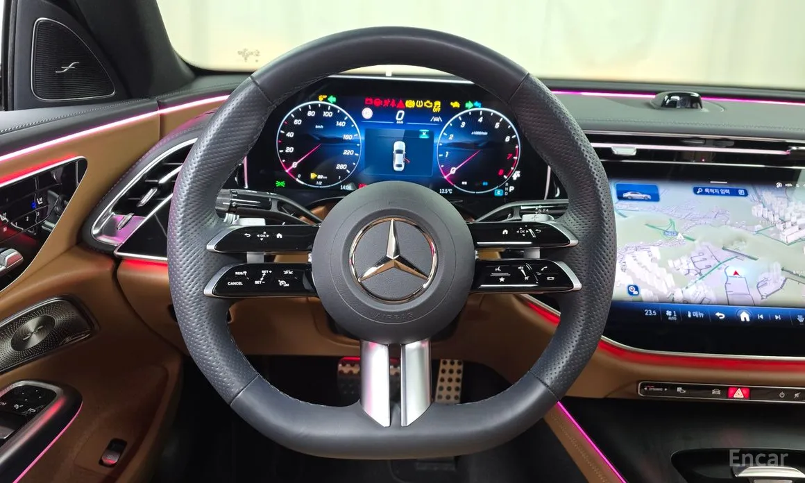 Mercedes-Benz E-Class 2024 E300 4MATIC AMG Line