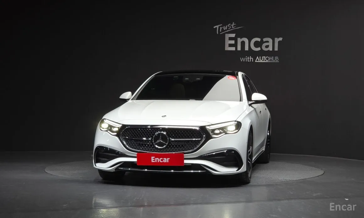 Mercedes-Benz E-Class 2024 E300 4MATIC AMG Line