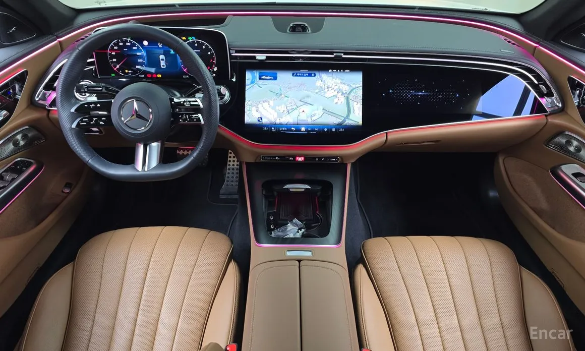 Mercedes-Benz E-Class 2024 E300 4MATIC AMG Line