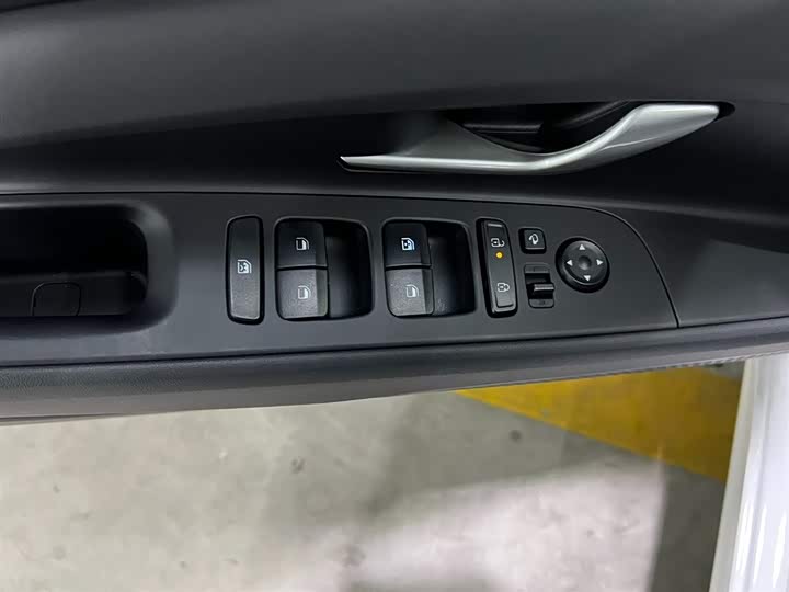 Hyundai Elantra N line 2023 2023款 1.5L CVT GLX精英版