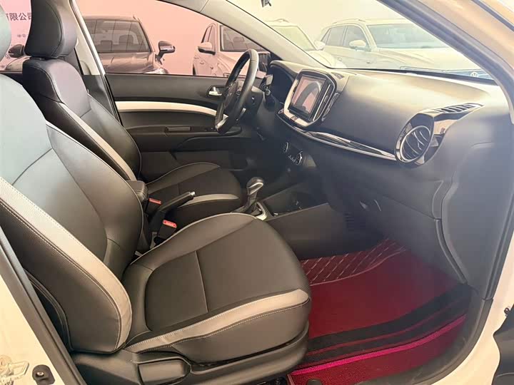 Kia KX1 2021 2021款 1.4L CVT趣享版