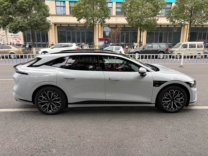 Zeekr 007 GT 2025 2025款 后驱智驾版 75kWh