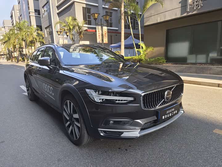 Volvo V90 2024 2024款 Cross Country B5 AWD 智尊版