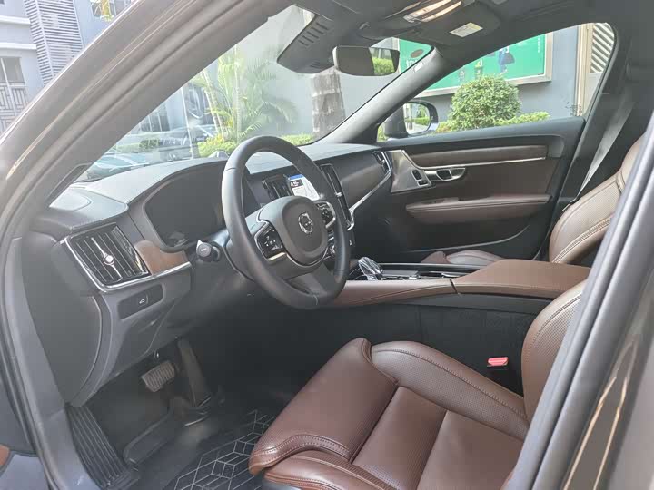 Volvo V90 2024 2024款 Cross Country B5 AWD 智尊版