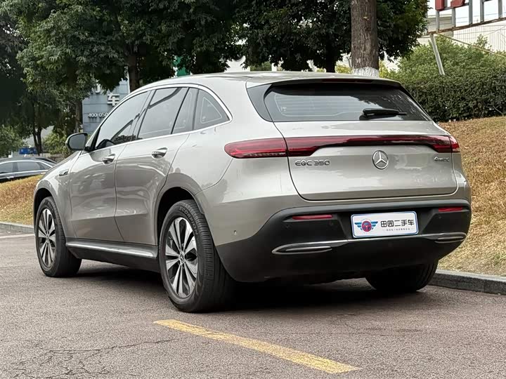 2022 Mercedes-Benz EQC