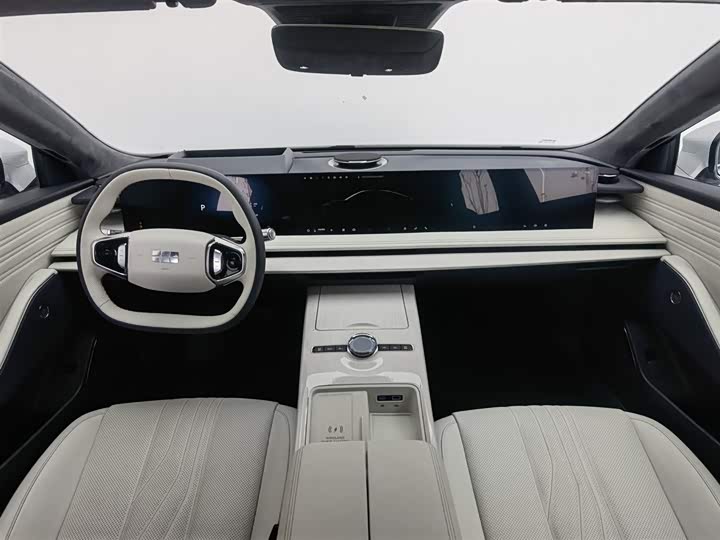 Geely Galaxy E8 2024 2024款 550km 后驱MAX