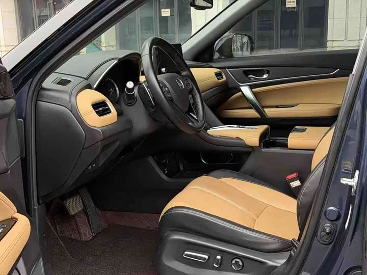 Honda UR-V 2024 2024款 370TURBO 四驱尊享版