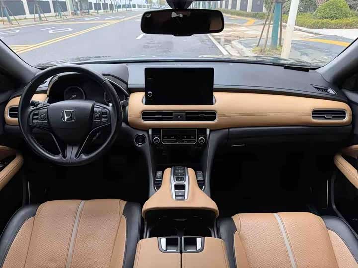 Honda UR-V 2024 2024款 370TURBO 四驱尊享版