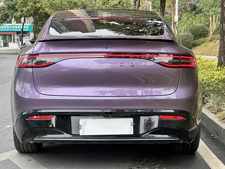 Luxeed R7 2025 2025款 增程 331km Ultra