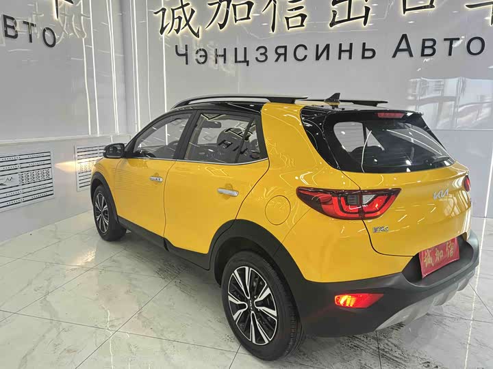 Kia KX1 2021 2021款 1.4L CVT天窗款