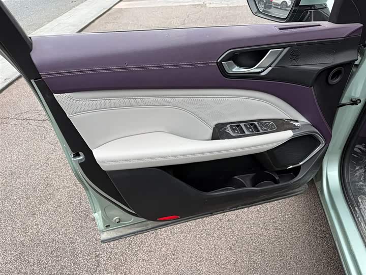 Wey Latte DHT 2022 2022款 1.5T DHT超大杯