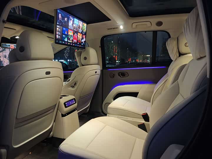 LiXiang i8 2025 2025款 标准版