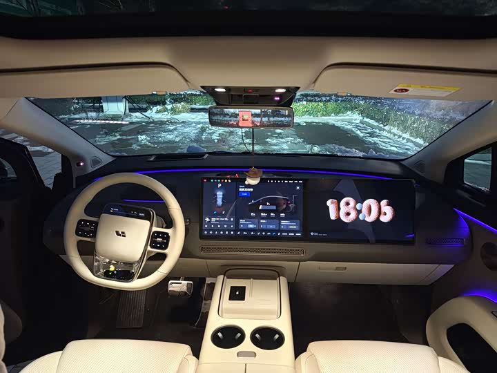 LiXiang i8 2025 2025款 标准版