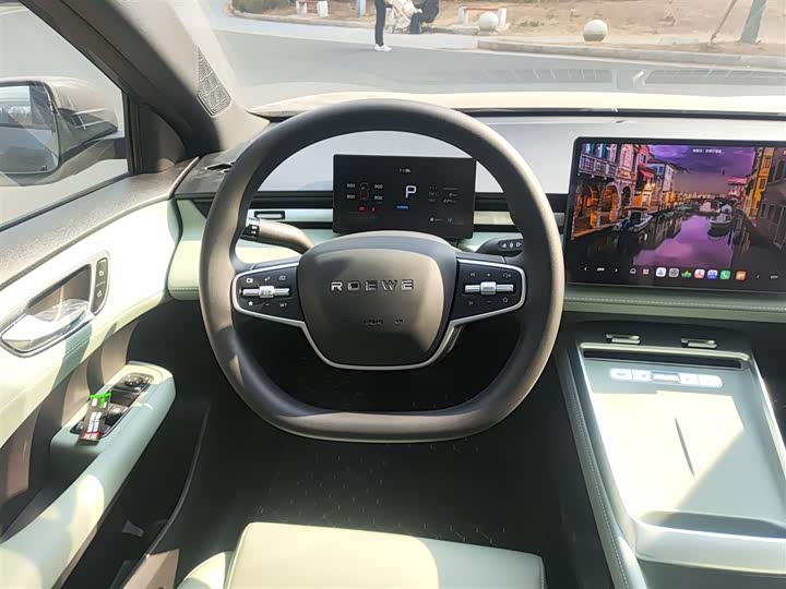 Roewe D6 2025 2025款 520km 舒享版