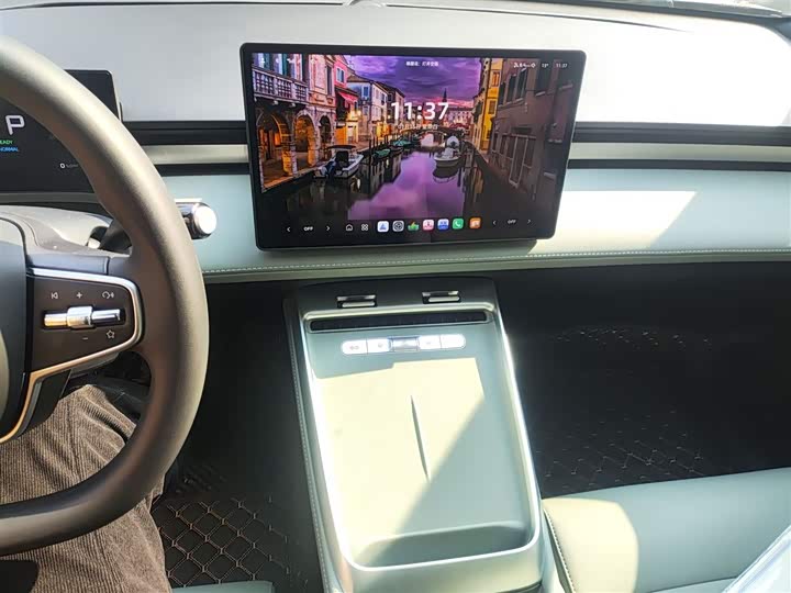 Roewe D6 2025 2025款 520km 舒享版