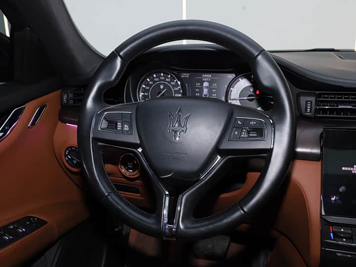 Maserati Quattroporte 2021 2021款 3.0T 标准版