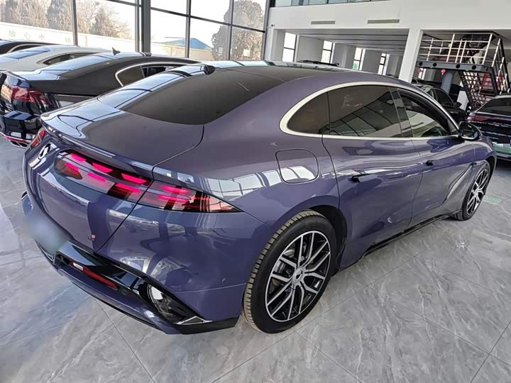 Denza Z9 2024 2024款 1100km 四驱Max版