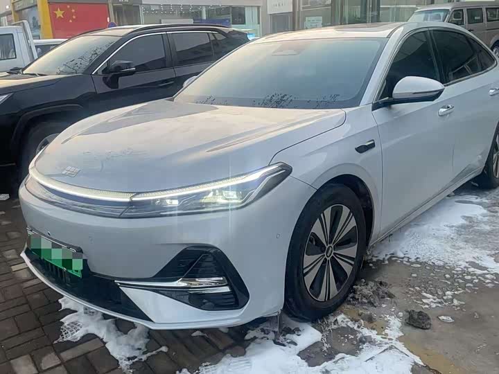 Geely Galaxy A7 2025 2025款 EM-i 150km 探索+版