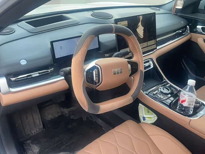 Geely Galaxy A7 2025 2025款 EM-i 150km 探索+版