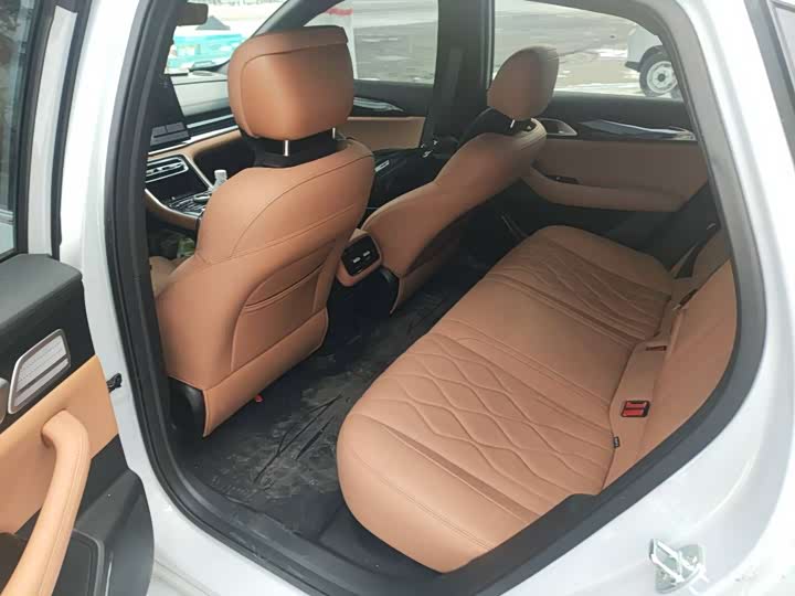 Geely Galaxy A7 2025 2025款 EM-i 150km 探索+版